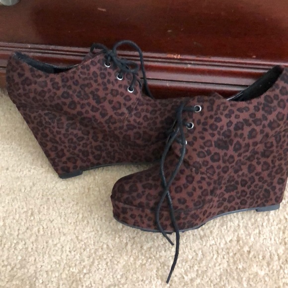 Leopard ankle booties - Picture 3 of 3